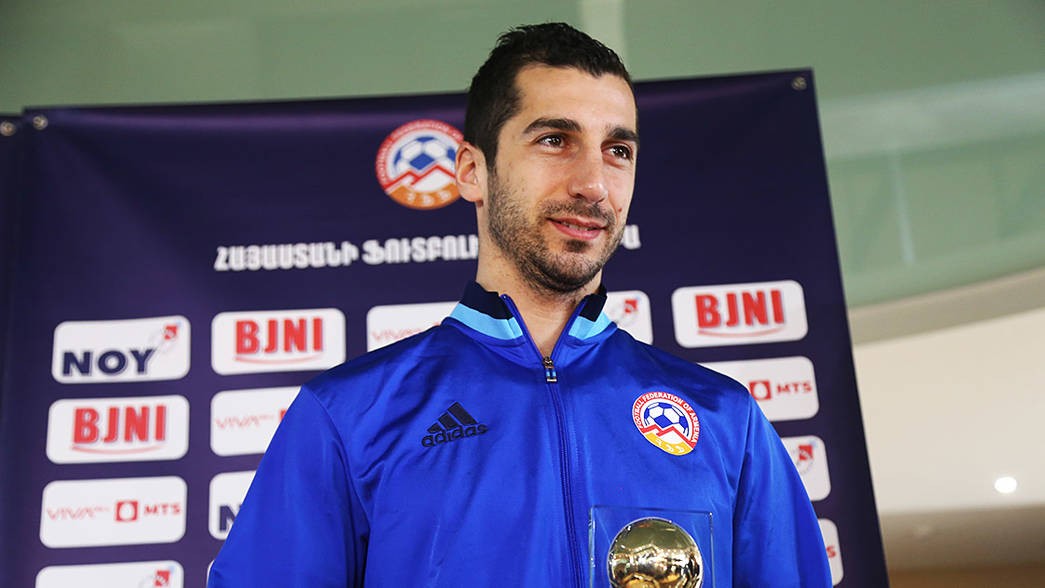 瓦伦西亚内部会议纪要流出：赛前遗憾出局，国王杯使命明确，控场能力受关注(国王杯巴萨vs瓦伦西亚)