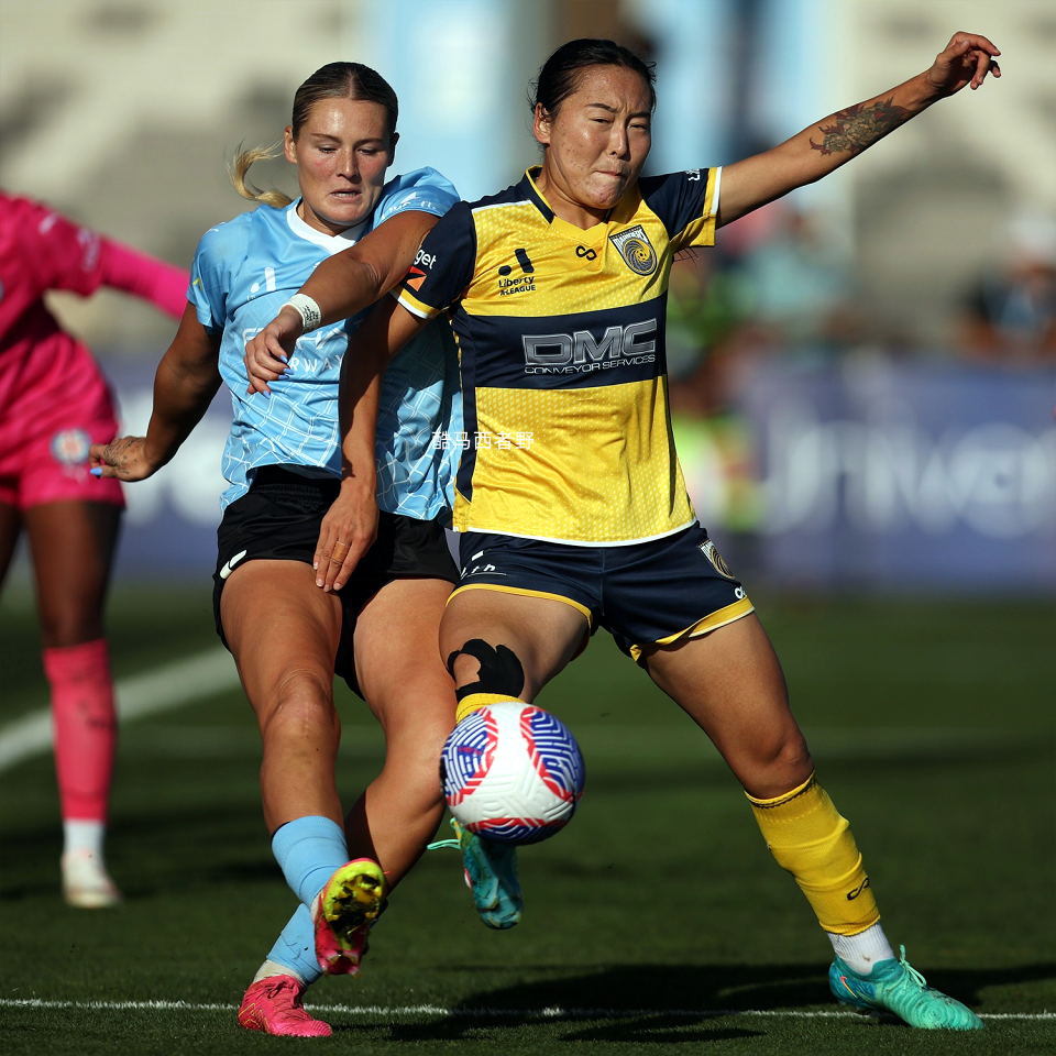 巴塞罗那训练开放日，今夜单刀错失引欢呼，葡超在即，更衣室氛围转暖的简单介绍